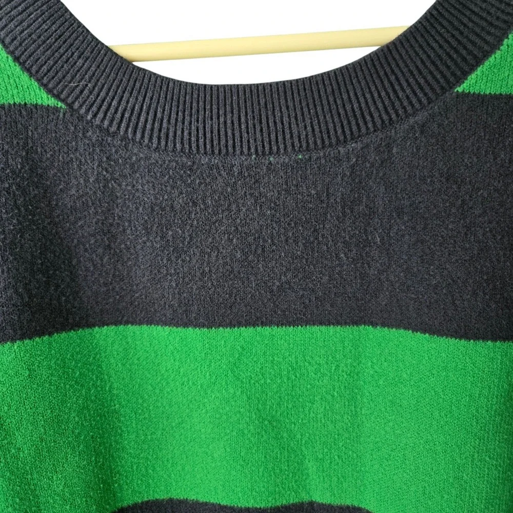 Old Navy SoSoft Mens L Green Navy Striped Crewneck Sweater Relaxed Preppy